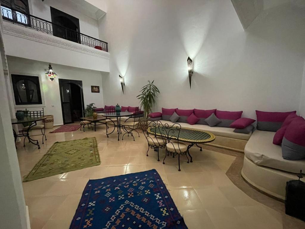 Riad Dar Nossa Marrakesh Buitenkant foto